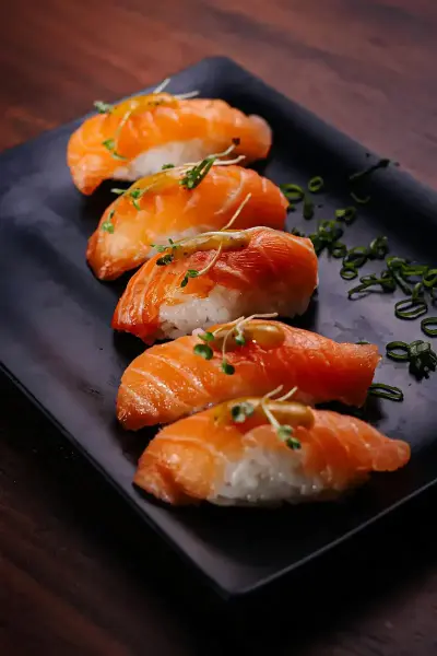 Somon Nigiri